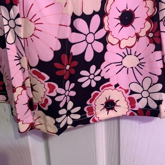 ❌DONATED❌Black Multi Color Retro Boho Hippie Floral Prints Flare Pants - Picture 9 of 14